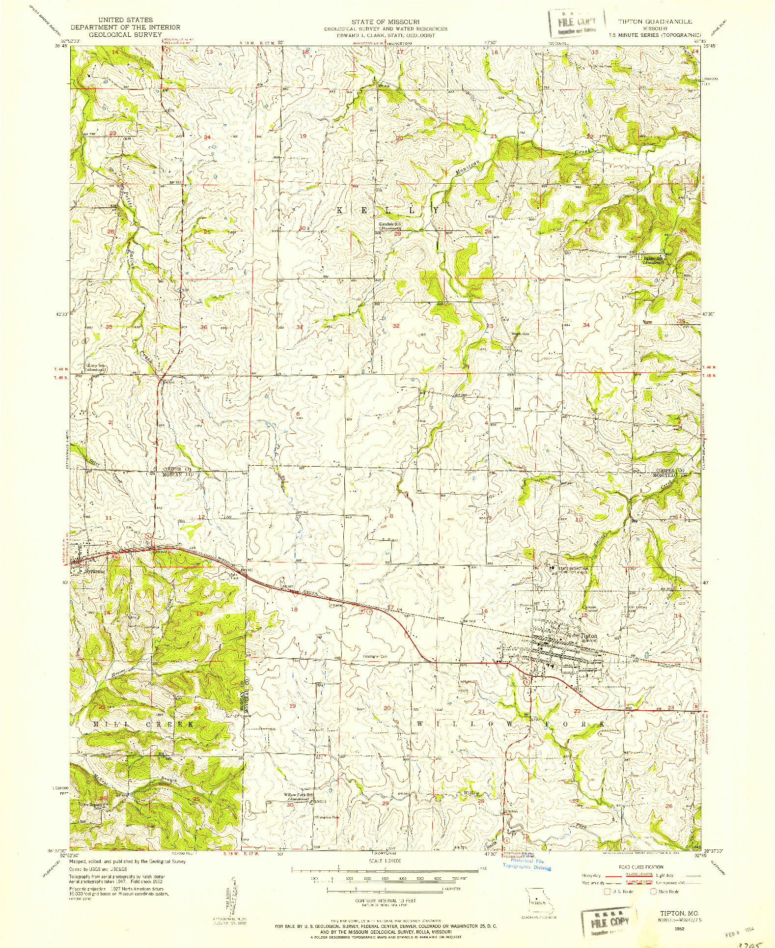 USGS 1:24000-SCALE QUADRANGLE FOR TIPTON, MO 1952