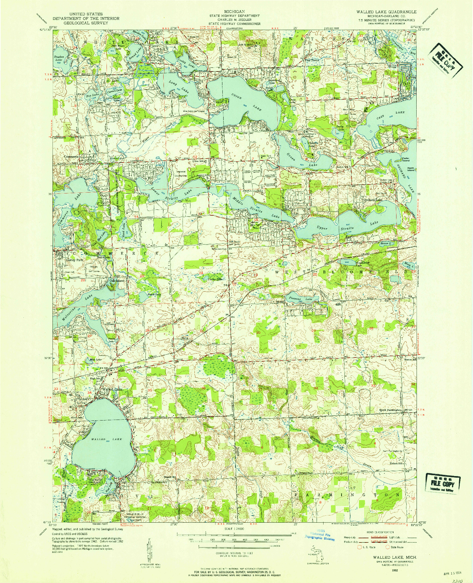 USGS 1:24000-SCALE QUADRANGLE FOR WALLED LAKE, MI 1952