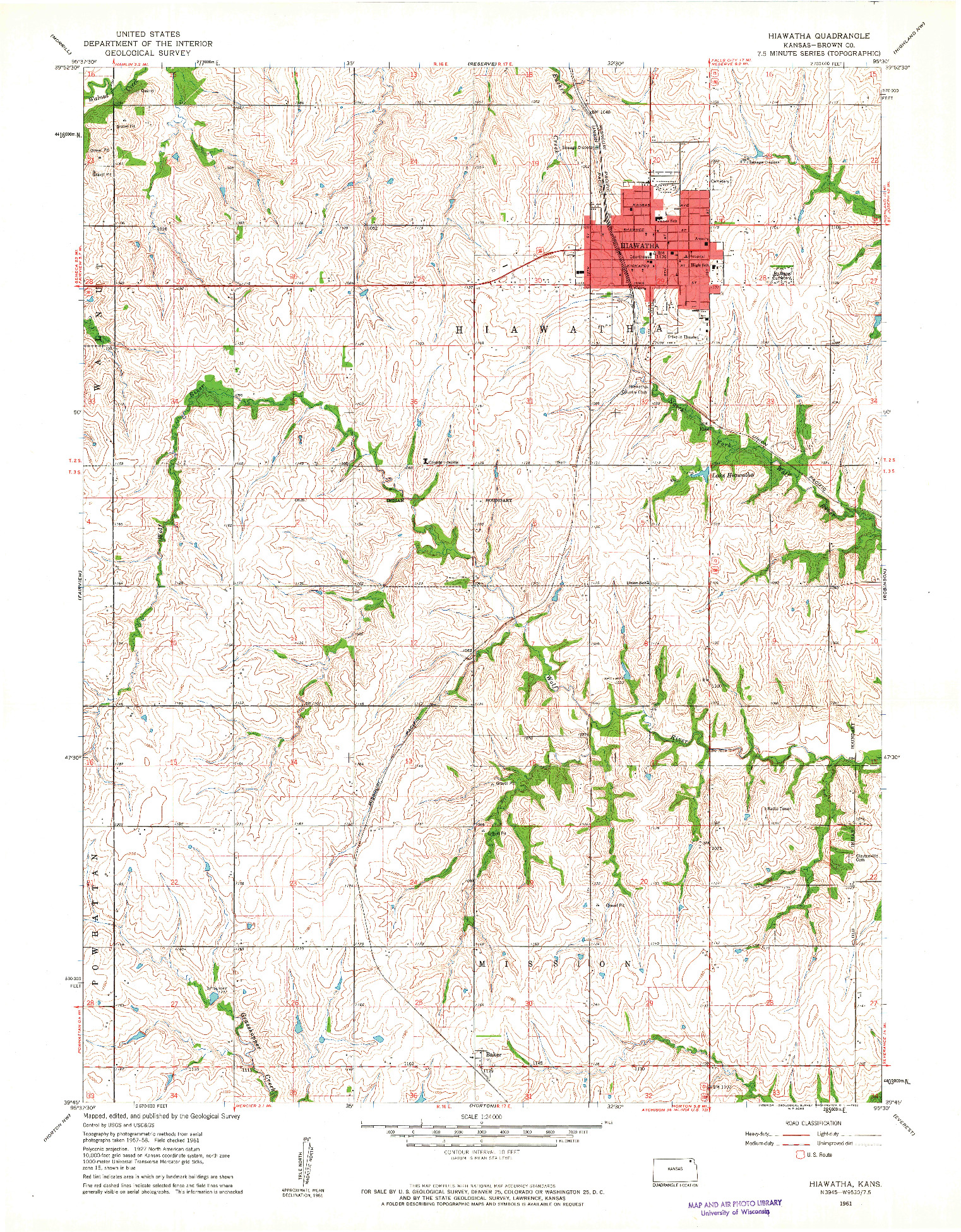 USGS 1:24000-SCALE QUADRANGLE FOR HIAWATHA, KS 1961