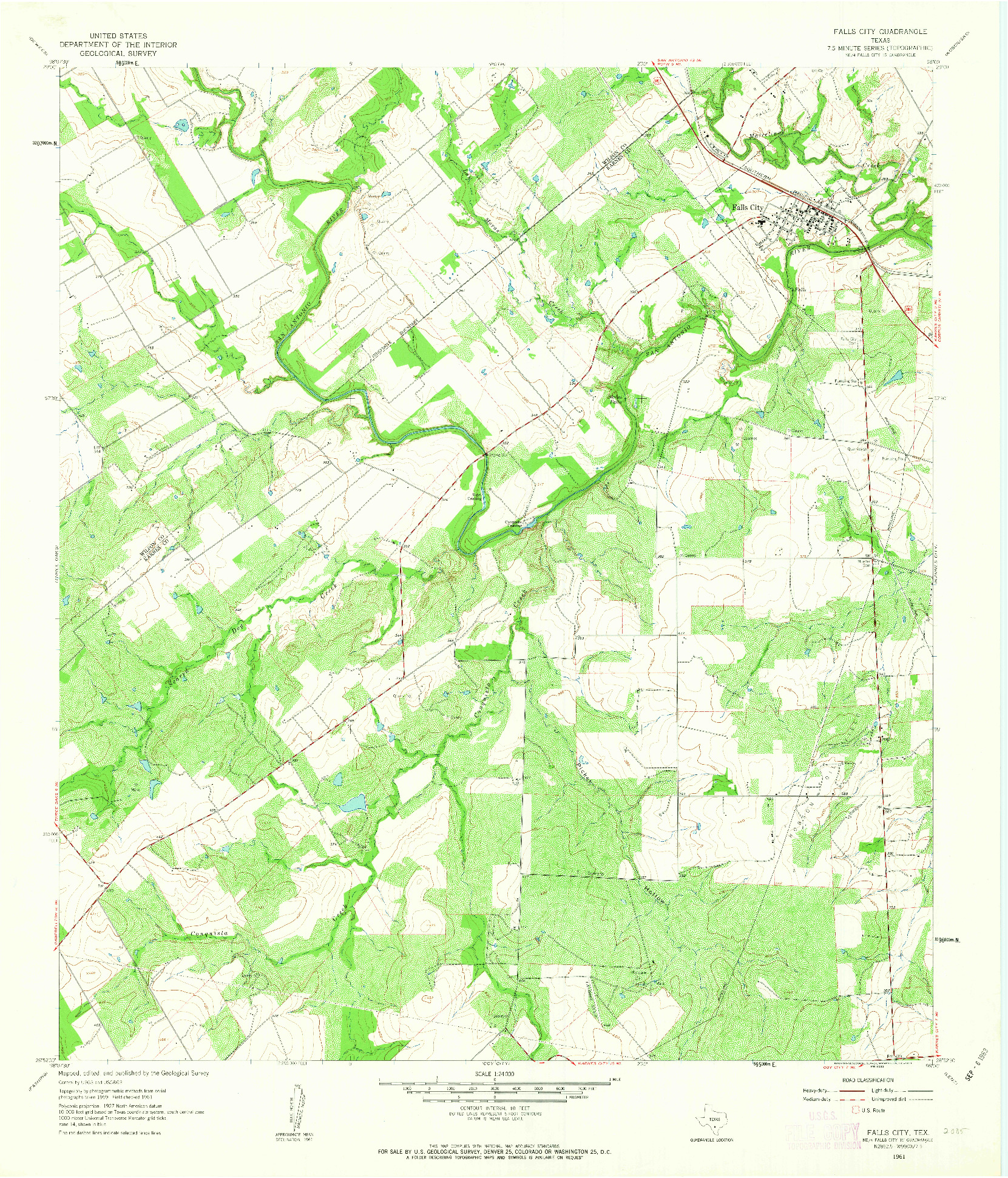 USGS 1:24000-SCALE QUADRANGLE FOR FALLS CITY, TX 1961