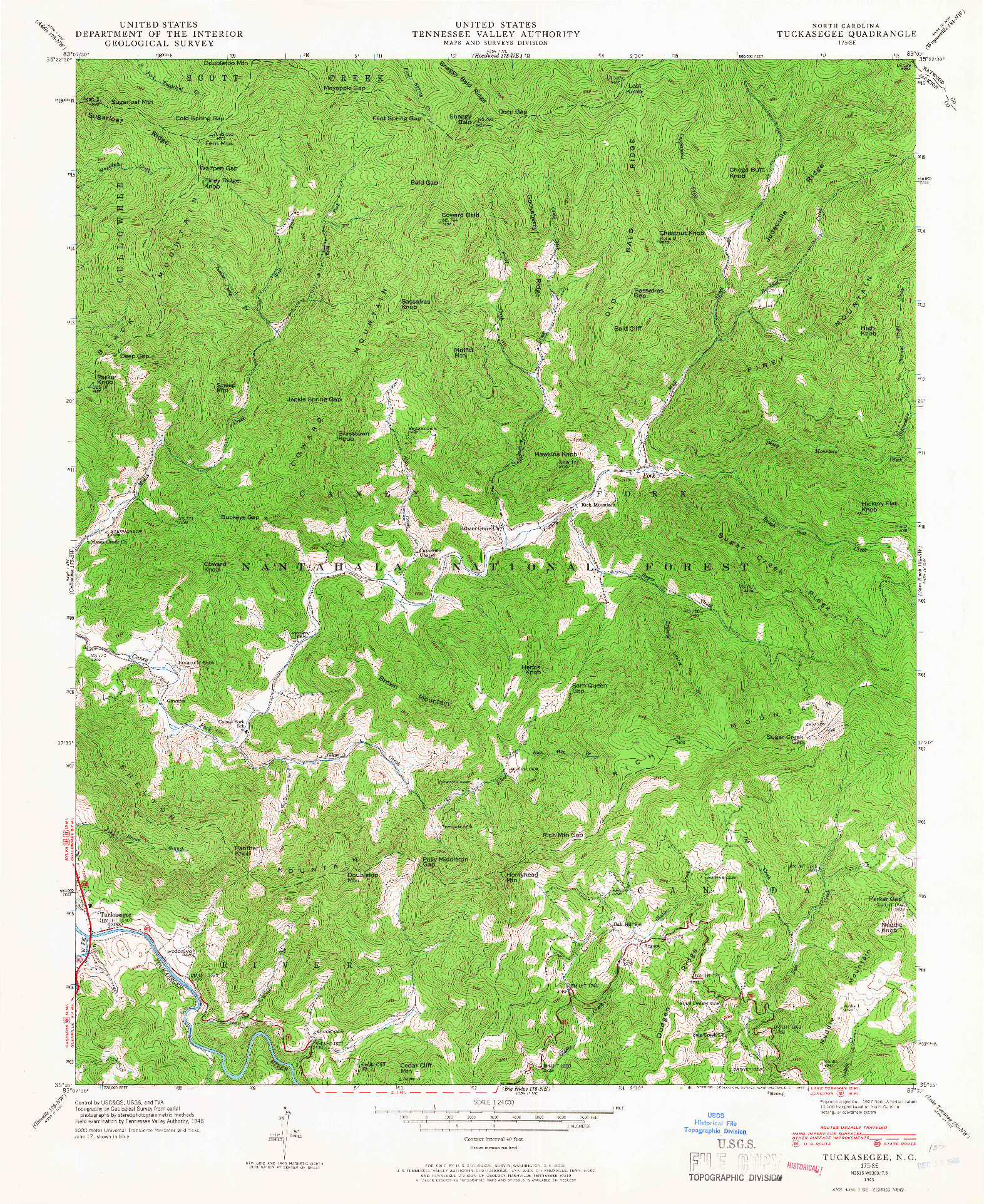 USGS 1:24000-SCALE QUADRANGLE FOR TUCKASEGEE, NC 1946