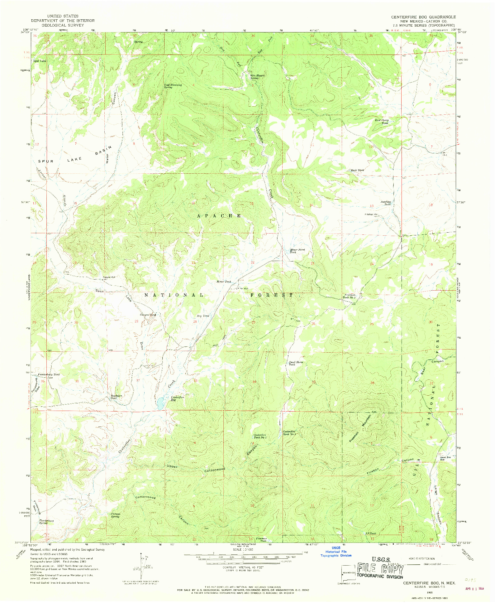 USGS 1:24000-SCALE QUADRANGLE FOR CENTERFIRE BOG, NM 1965