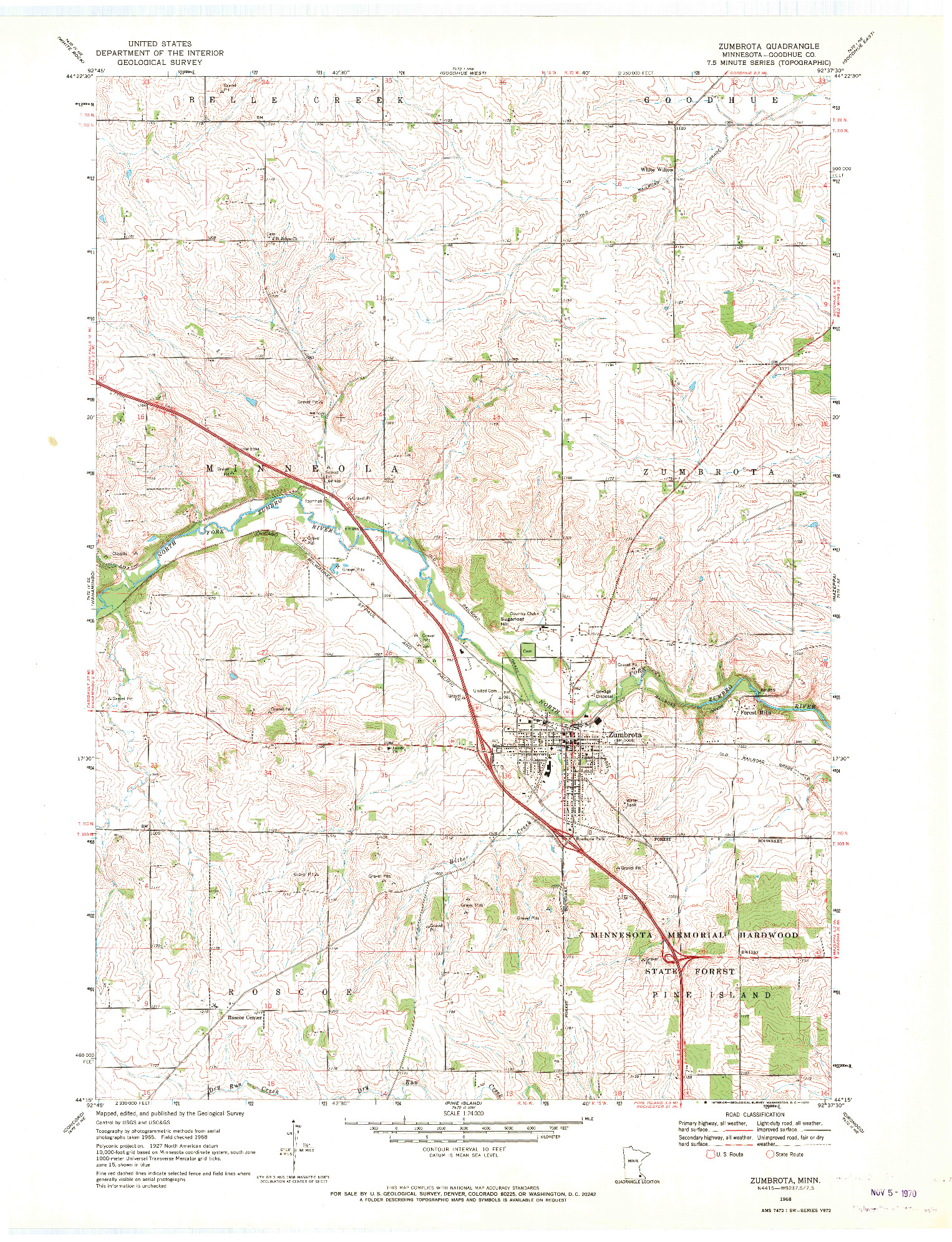 USGS 1:24000-SCALE QUADRANGLE FOR ZUMBROTA, MN 1968