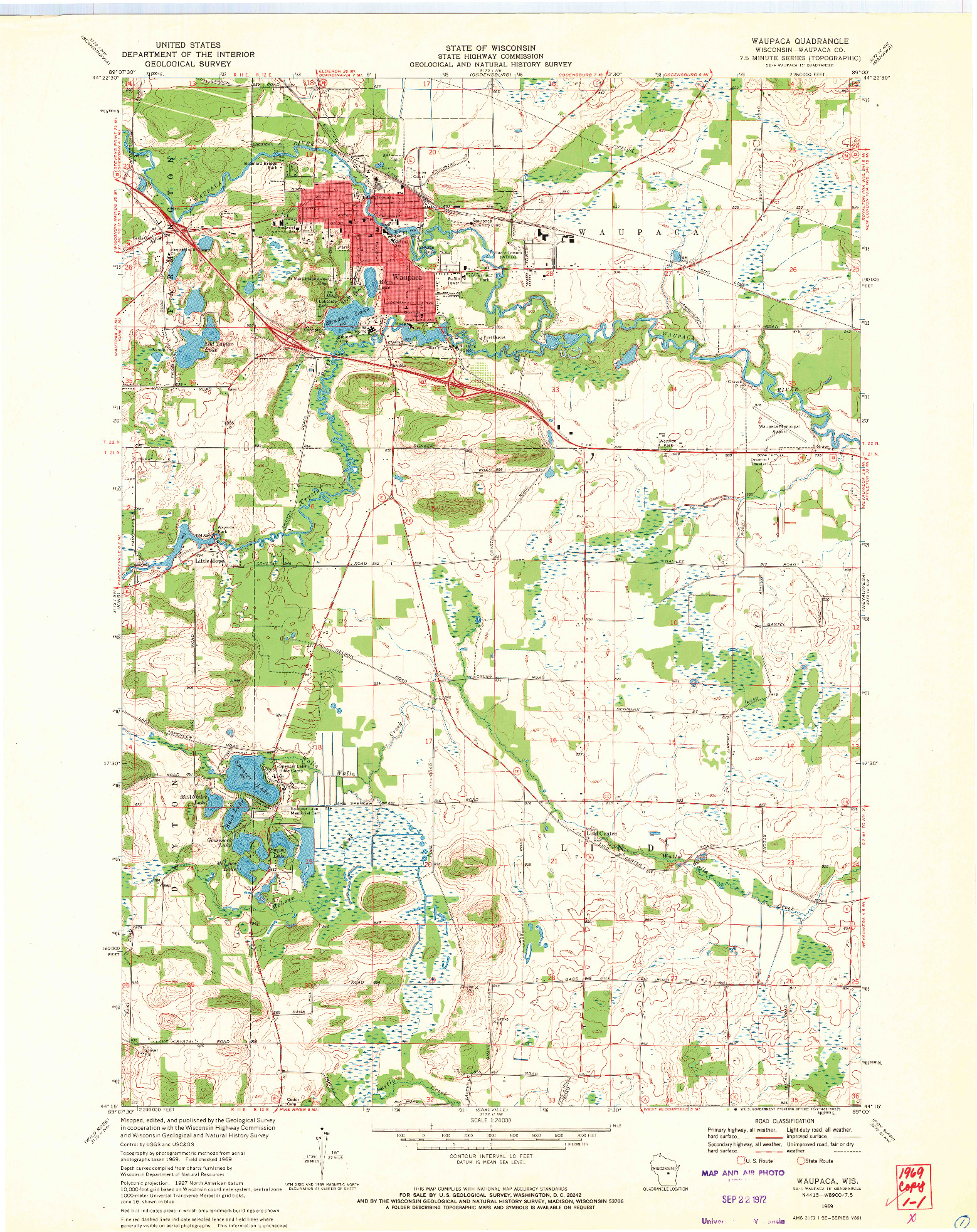USGS 1:24000-SCALE QUADRANGLE FOR WAUPACA, WI 1969