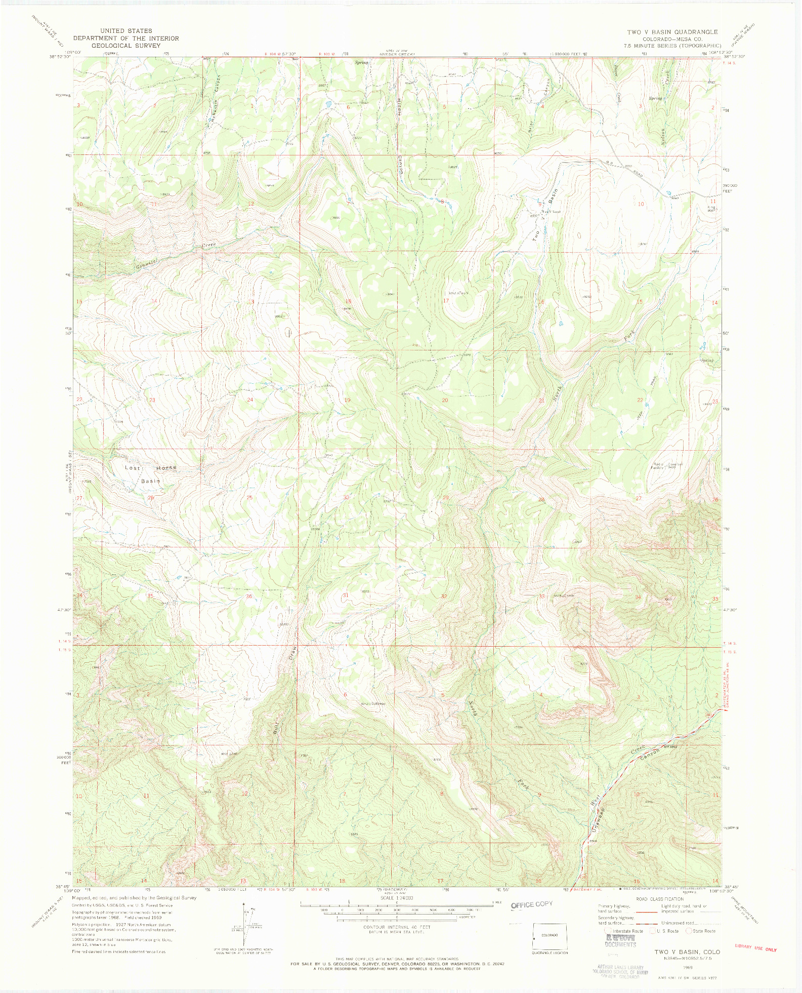 USGS 1:24000-SCALE QUADRANGLE FOR TWO V BASIN, CO 1969