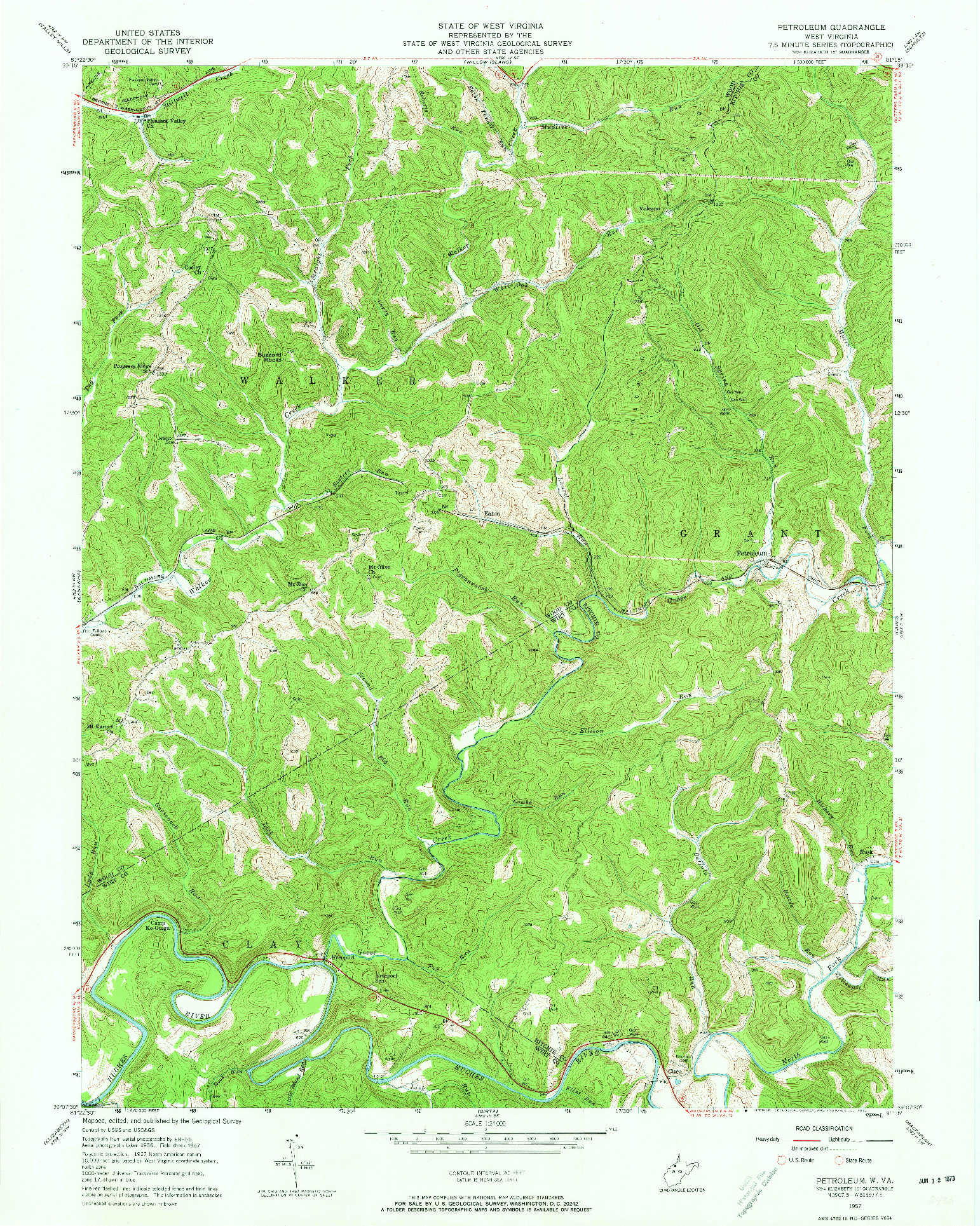 USGS 1:24000-SCALE QUADRANGLE FOR PETROLEUM, WV 1957