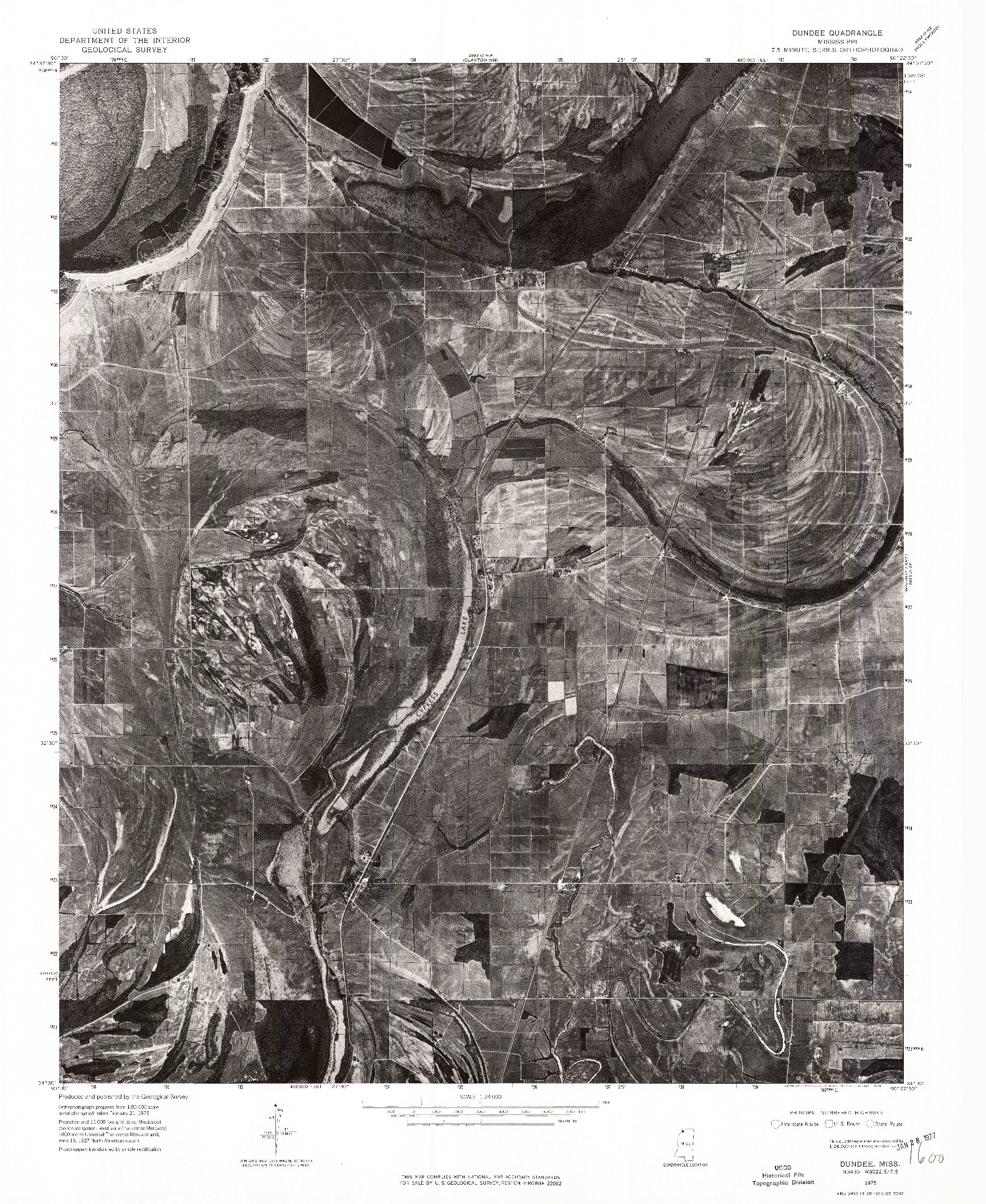 USGS 1:24000-SCALE QUADRANGLE FOR DUNDEE, MS 1975