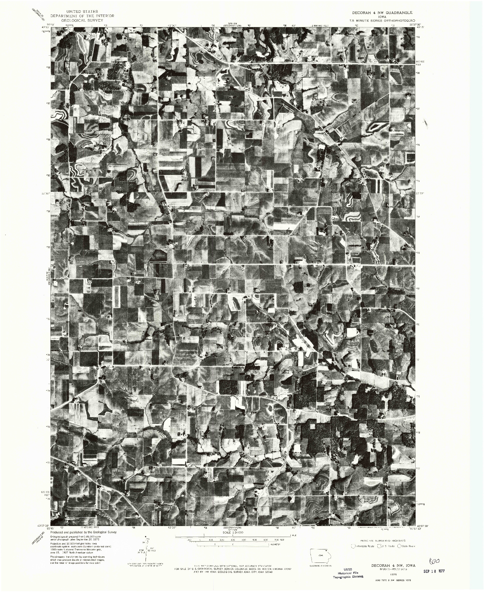 USGS 1:24000-SCALE QUADRANGLE FOR DECORAH 4 NW, IA 1975