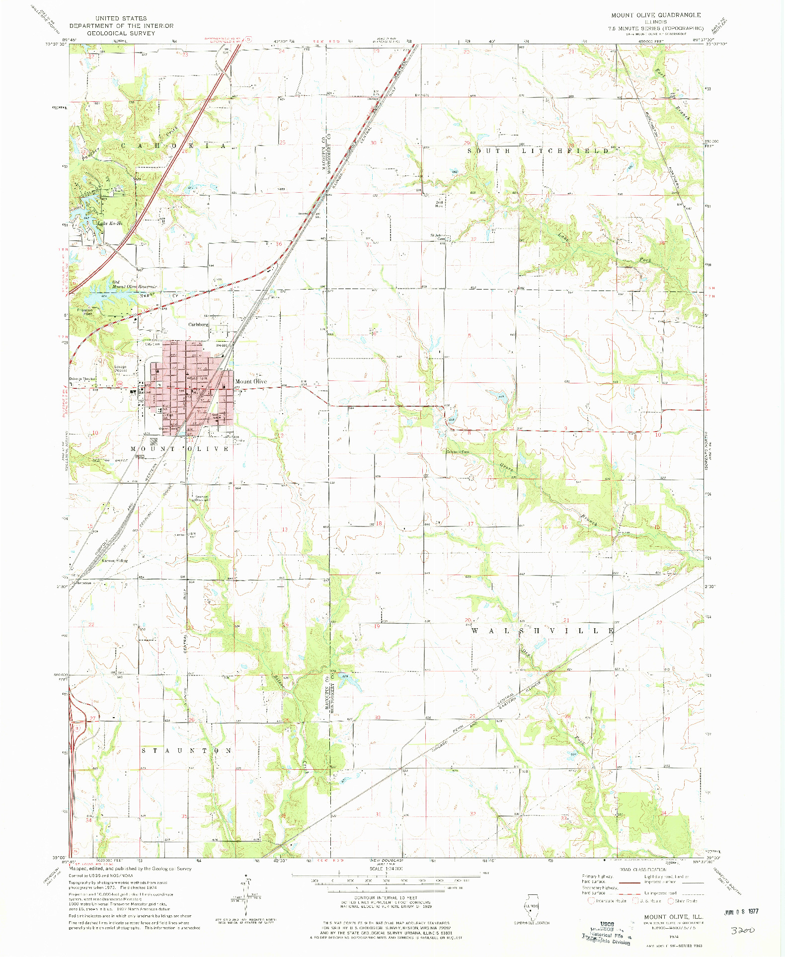 USGS 1:24000-SCALE QUADRANGLE FOR MOUNT OLIVE, IL 1974