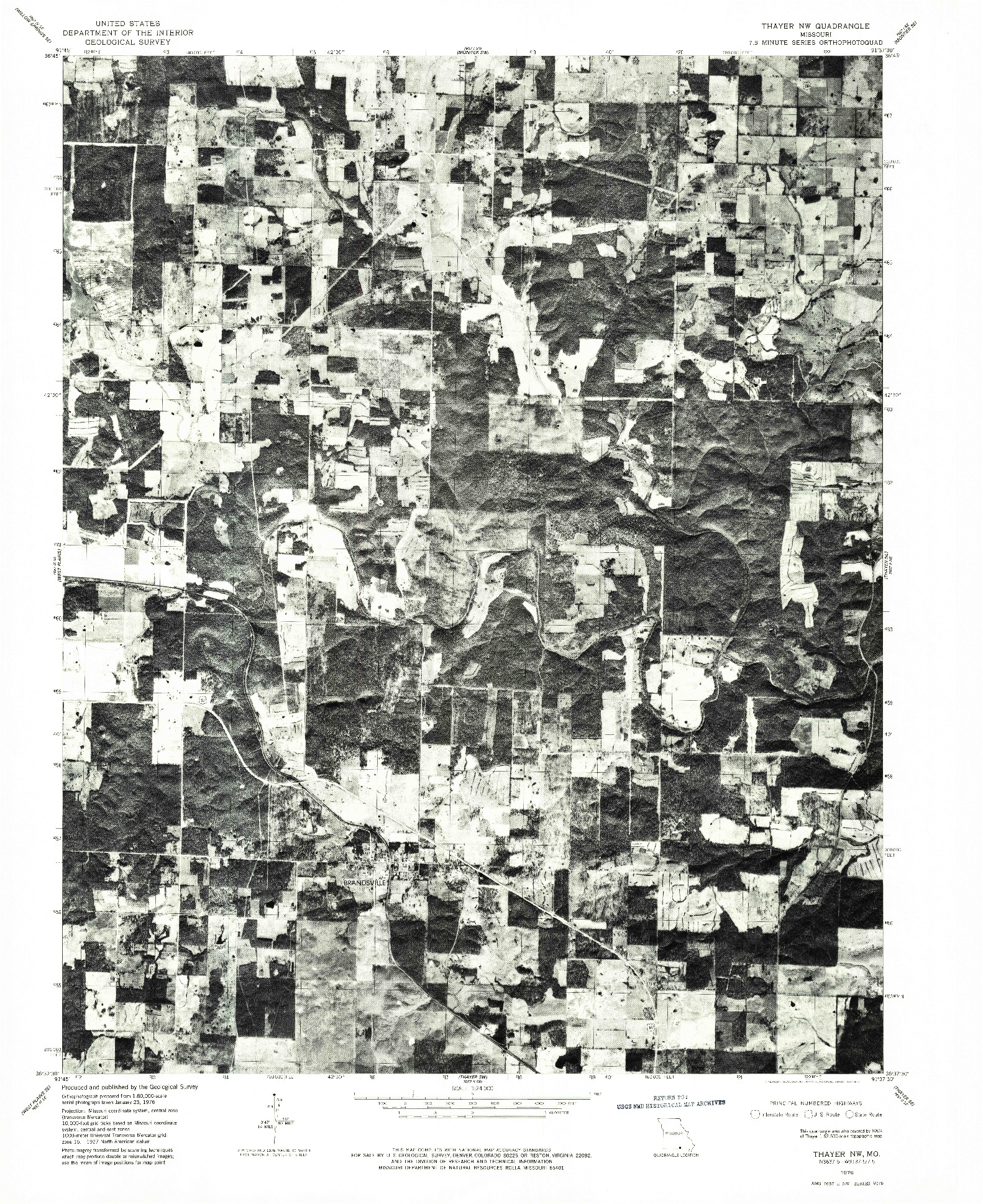 USGS 1:24000-SCALE QUADRANGLE FOR THAYER NW, MO 1976
