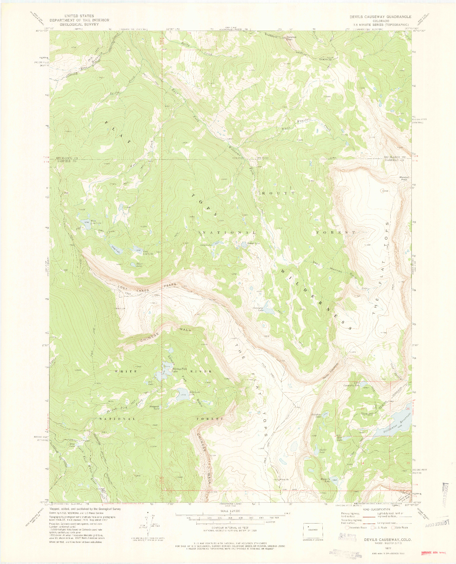 USGS 1:24000-SCALE QUADRANGLE FOR DEVILS CAUSEWAY, CO 1977