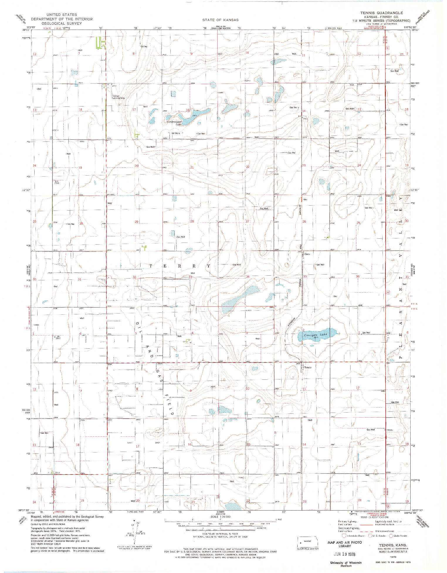 USGS 1:24000-SCALE QUADRANGLE FOR TENNIS, KS 1976