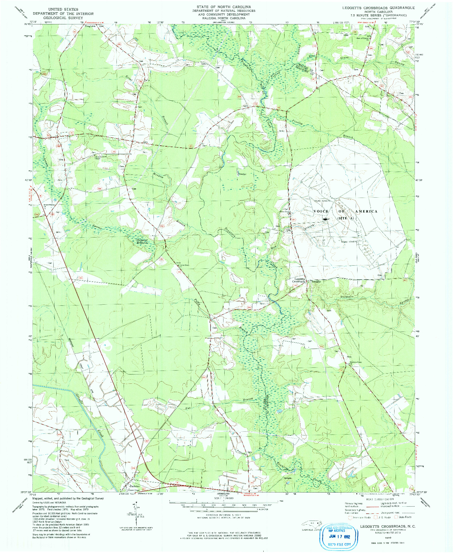 USGS 1:24000-SCALE QUADRANGLE FOR LEGGETTS CROSSROADS, NC 1979