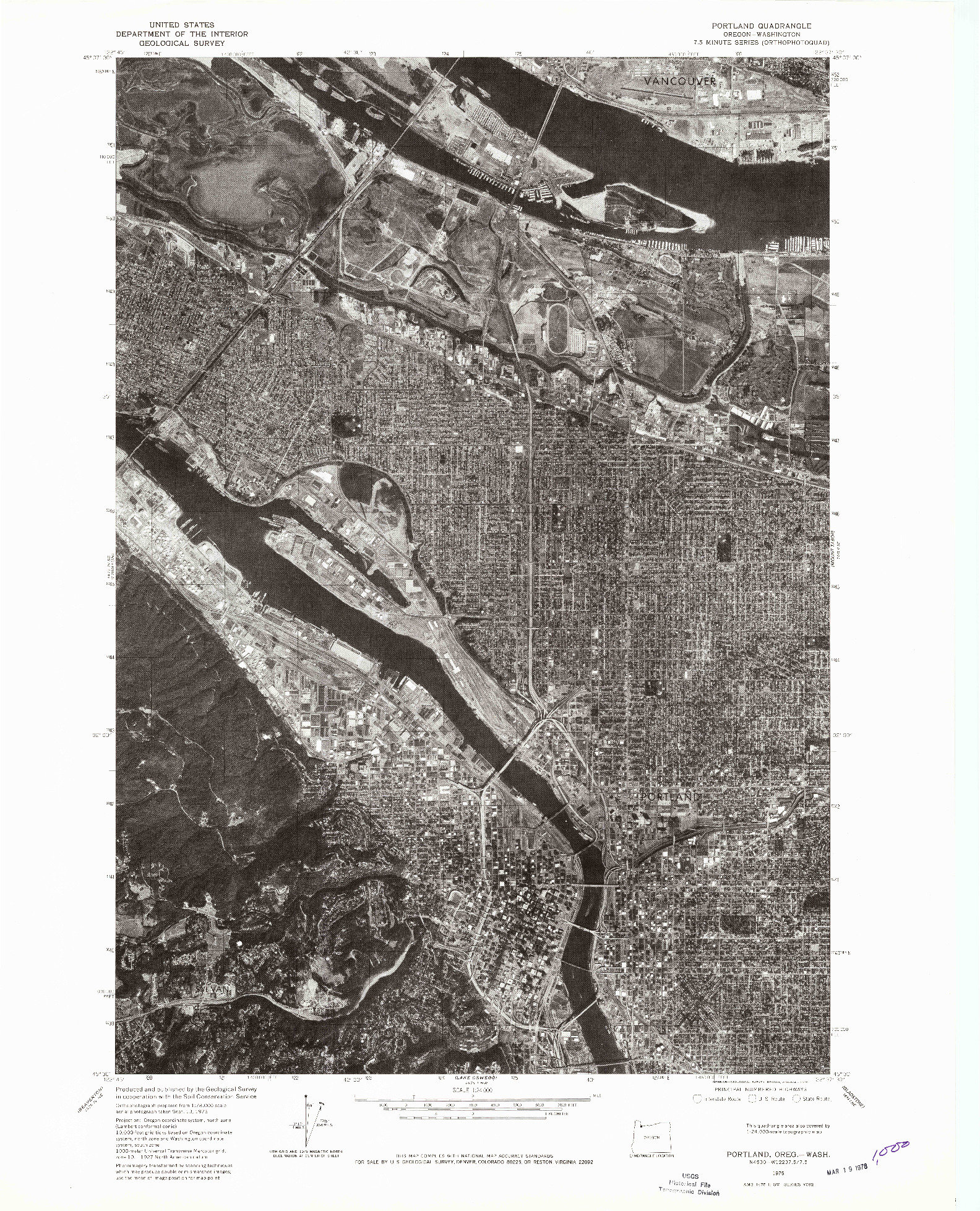 USGS 1:24000-SCALE QUADRANGLE FOR PORTLAND, OR 1975