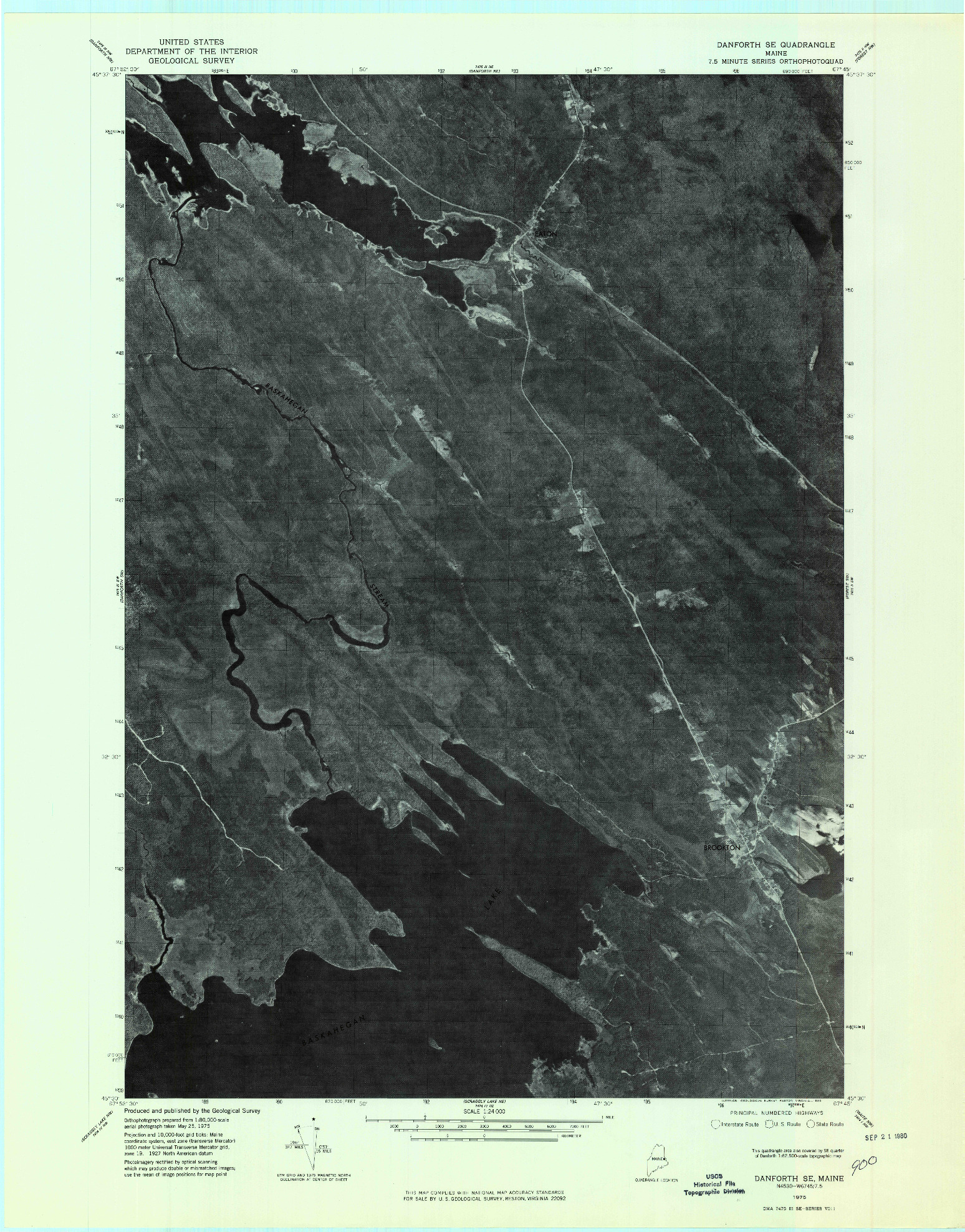 USGS 1:24000-SCALE QUADRANGLE FOR DANFORTH SE, ME 1975