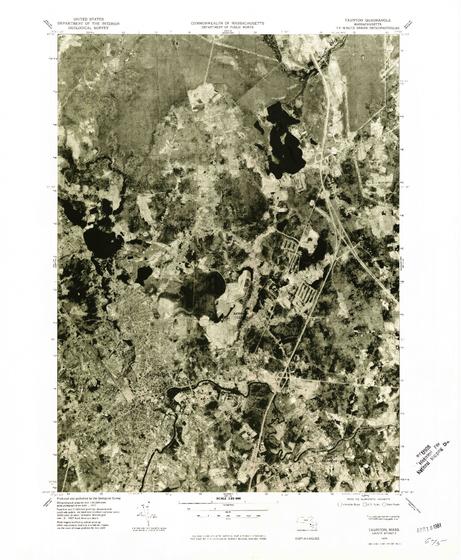 USGS 1:25000-SCALE QUADRANGLE FOR TAUNTON, MA 1977