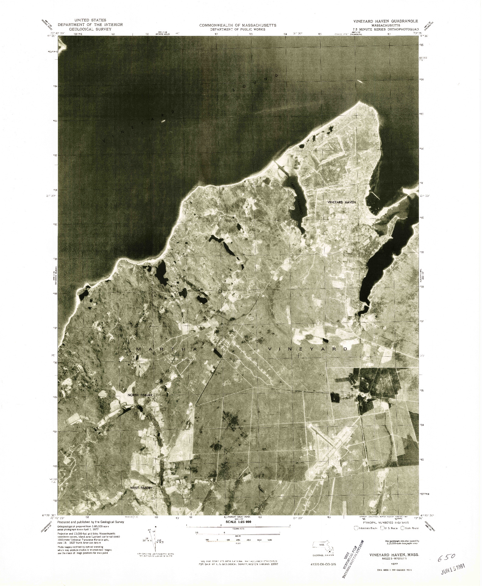 USGS 1:25000-SCALE QUADRANGLE FOR VINEYARD HAVEN, MA 1977