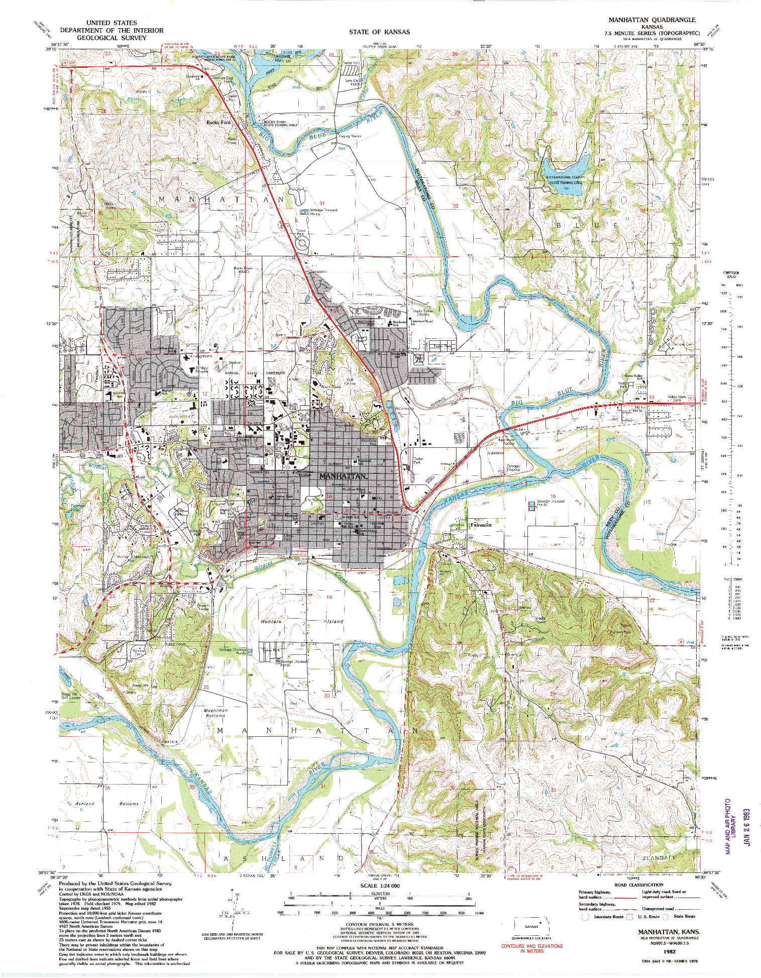 USGS 1:24000-SCALE QUADRANGLE FOR MANHATTAN, KS 1982