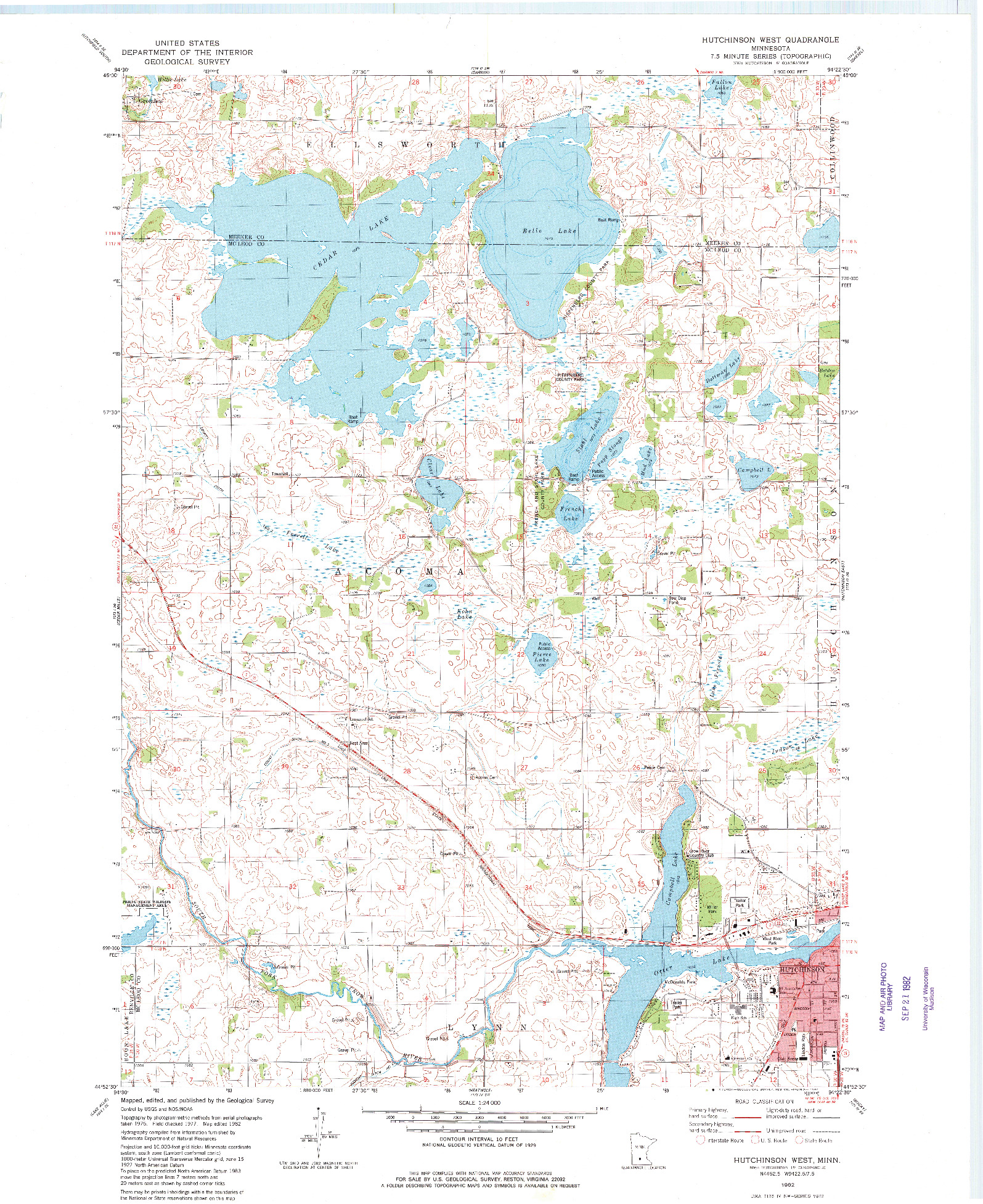 USGS 1:24000-SCALE QUADRANGLE FOR HUTCHINSON WEST, MN 1982