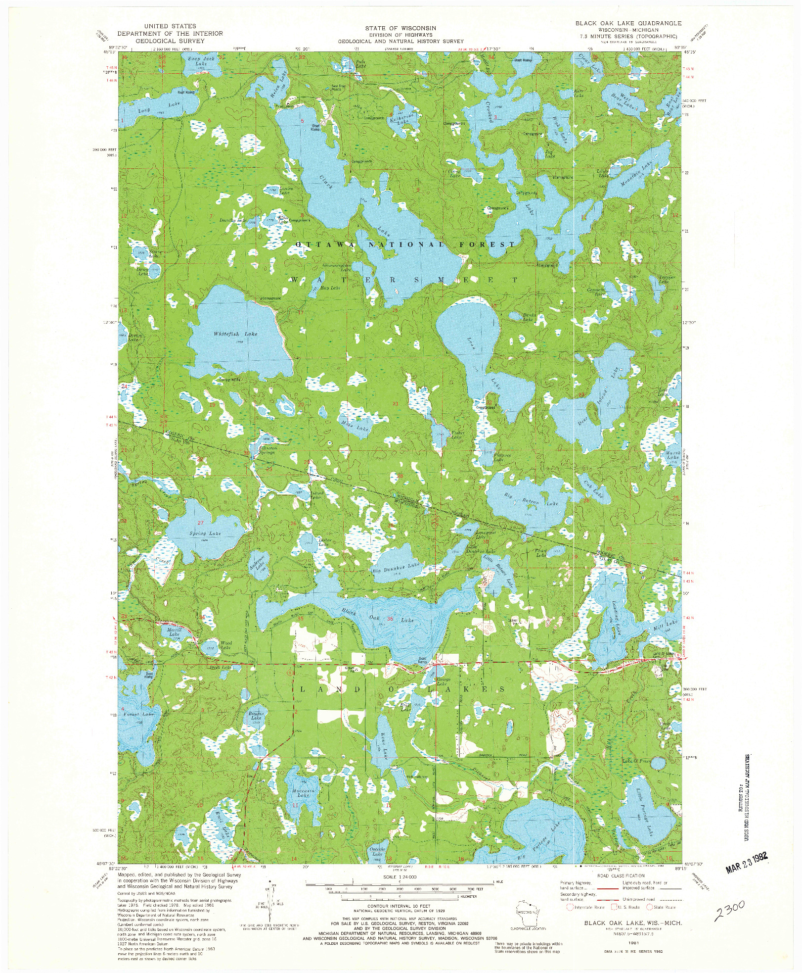 USGS 1:24000-SCALE QUADRANGLE FOR BLACK OAK LAKE, WI 1981