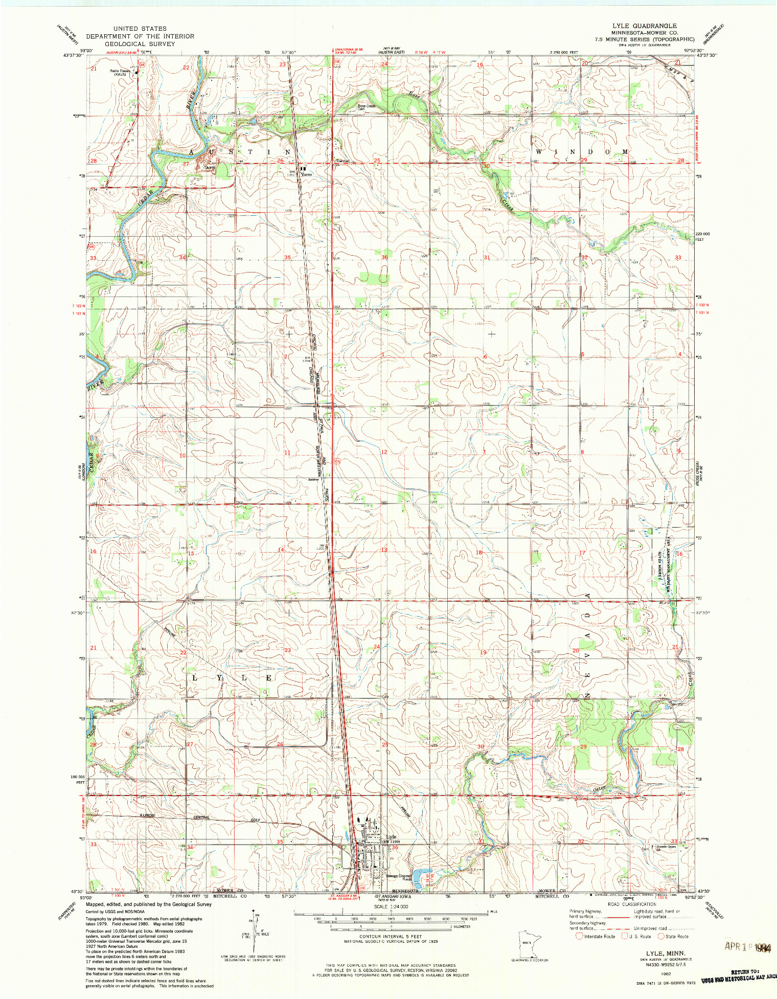 USGS 1:24000-SCALE QUADRANGLE FOR LYLE, MN 1982