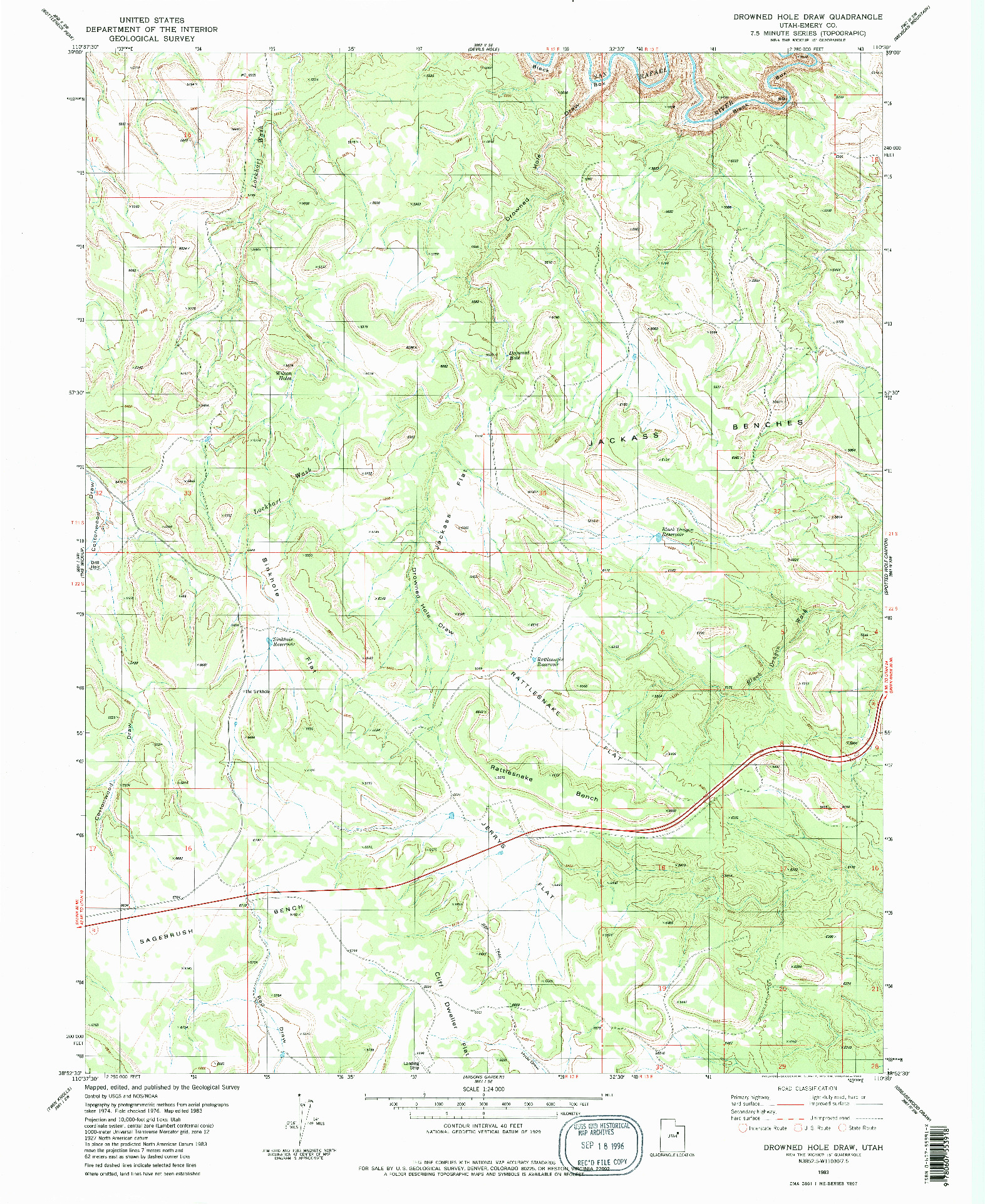 USGS 1:24000-SCALE QUADRANGLE FOR DROWNED HOLE DRAW, UT 1983