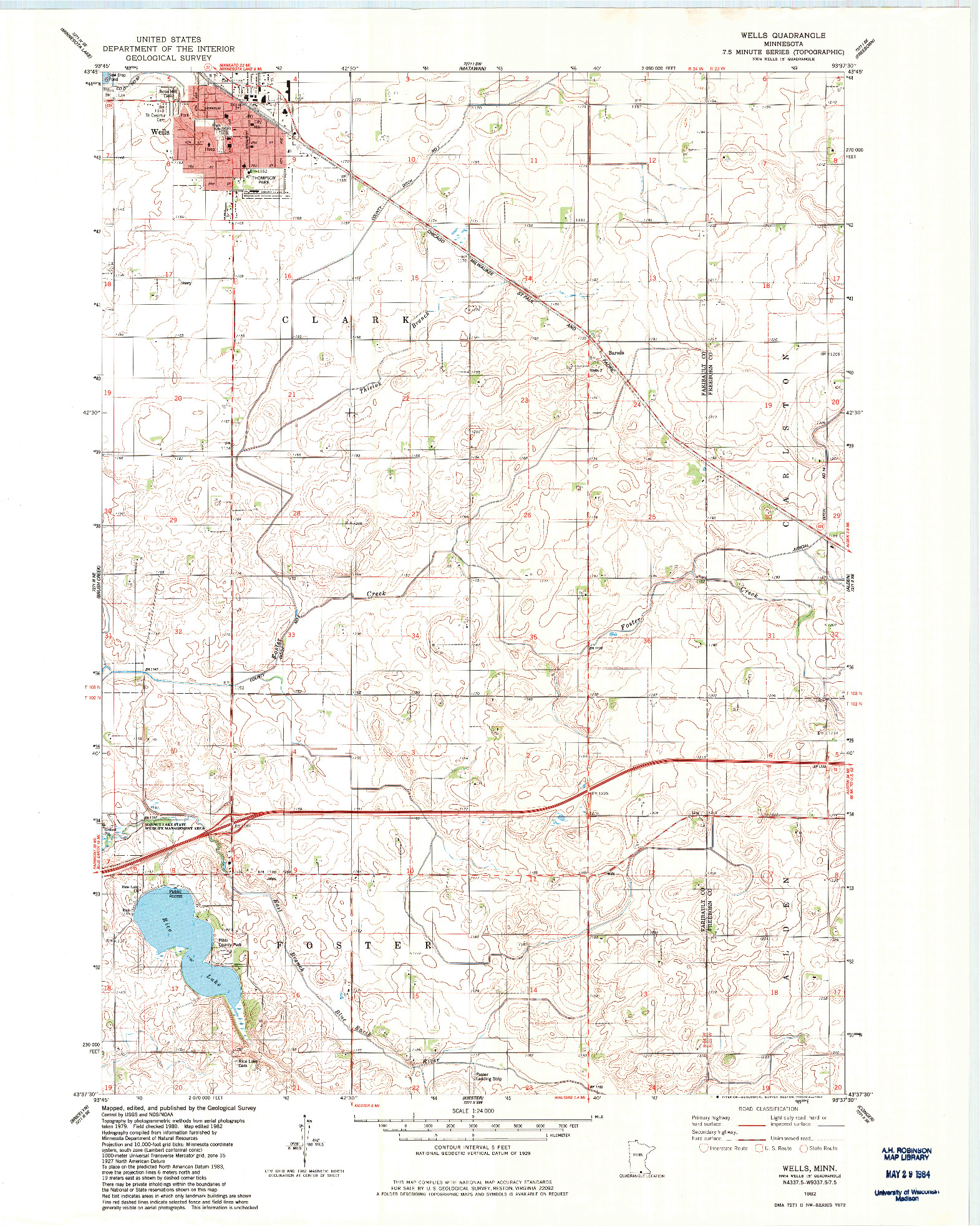 USGS 1:24000-SCALE QUADRANGLE FOR WELLS, MN 1982
