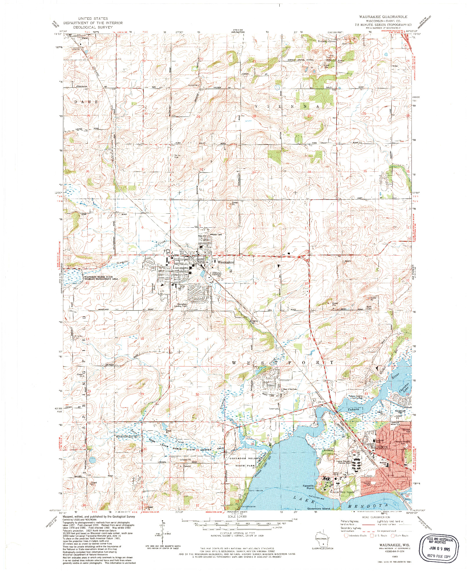 USGS 1:24000-SCALE QUADRANGLE FOR WAUNAKEE, WI 1983