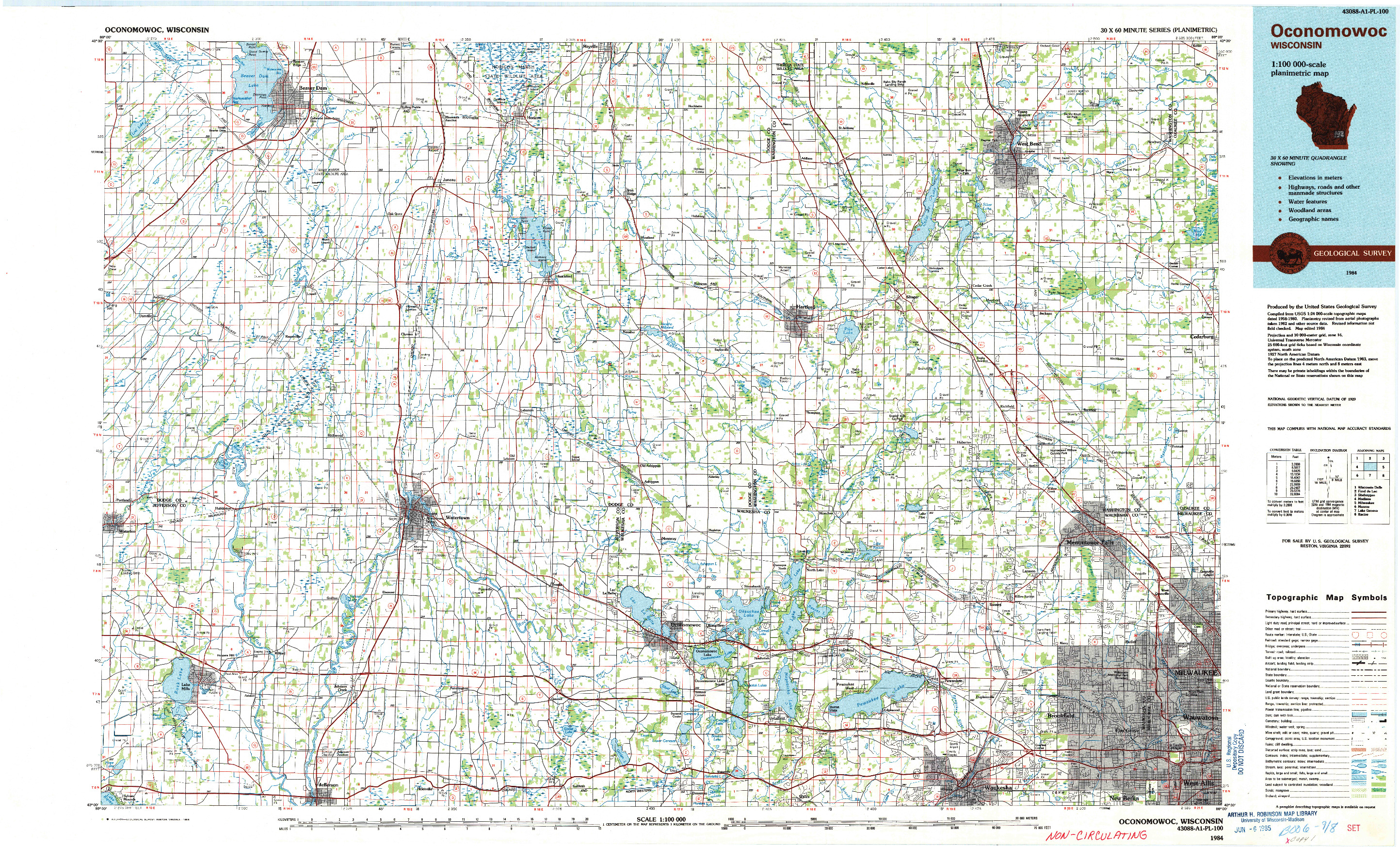 USGS 1:100000-SCALE QUADRANGLE FOR OCONOMOWOC, WI 1984