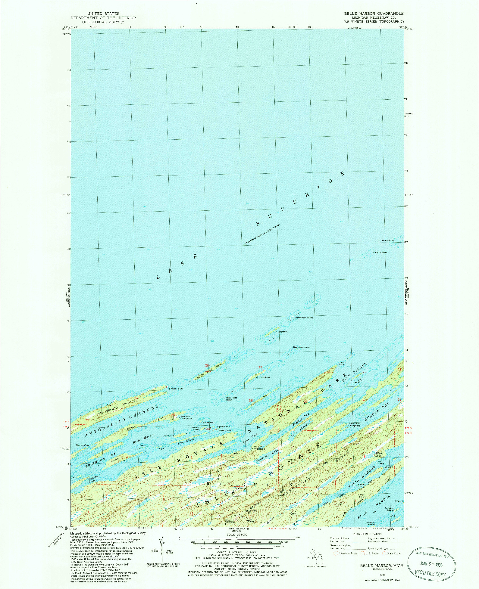 USGS 1:24000-SCALE QUADRANGLE FOR BELLE HARBOR, MI 1985