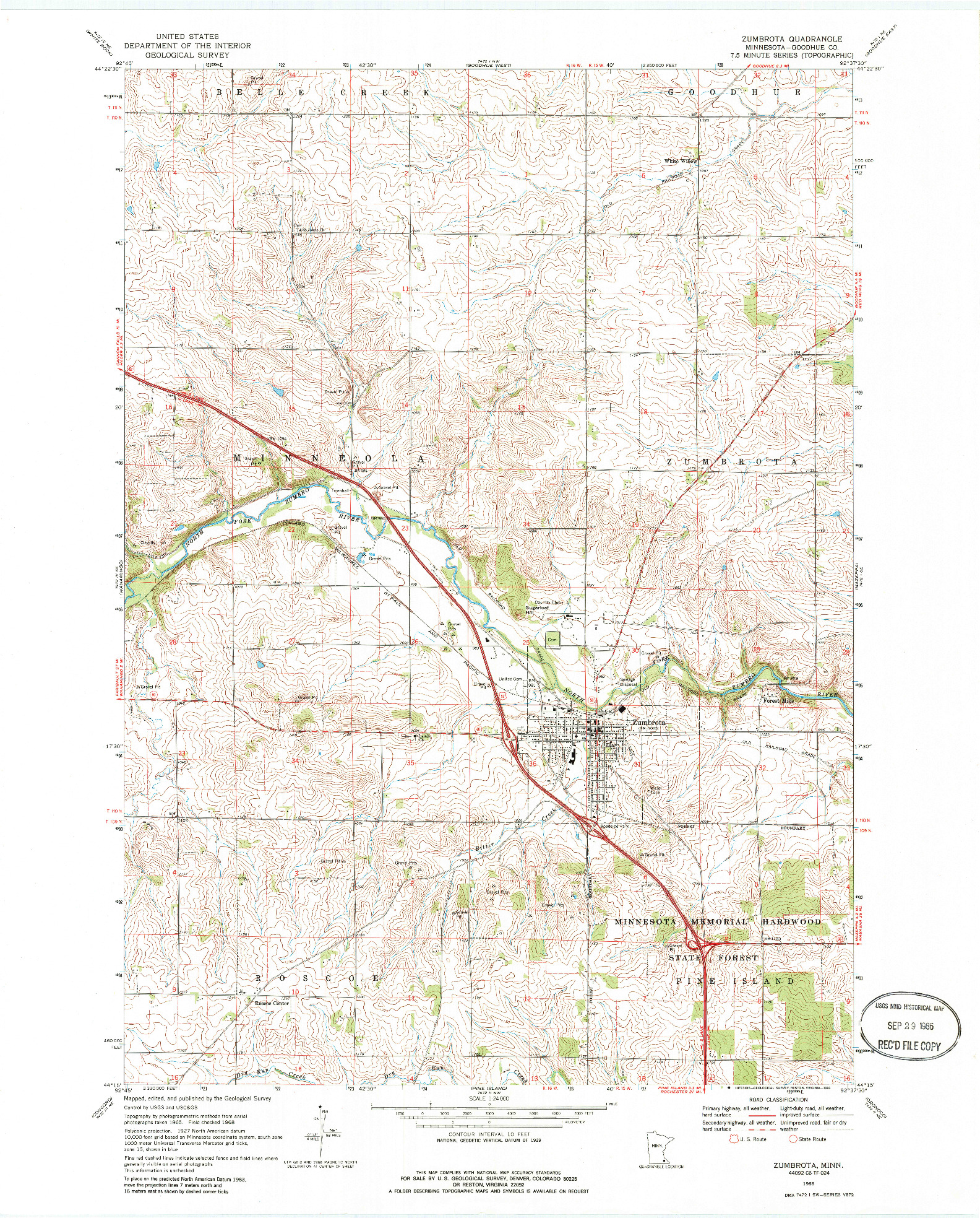 USGS 1:24000-SCALE QUADRANGLE FOR ZUMBROTA, MN 1968