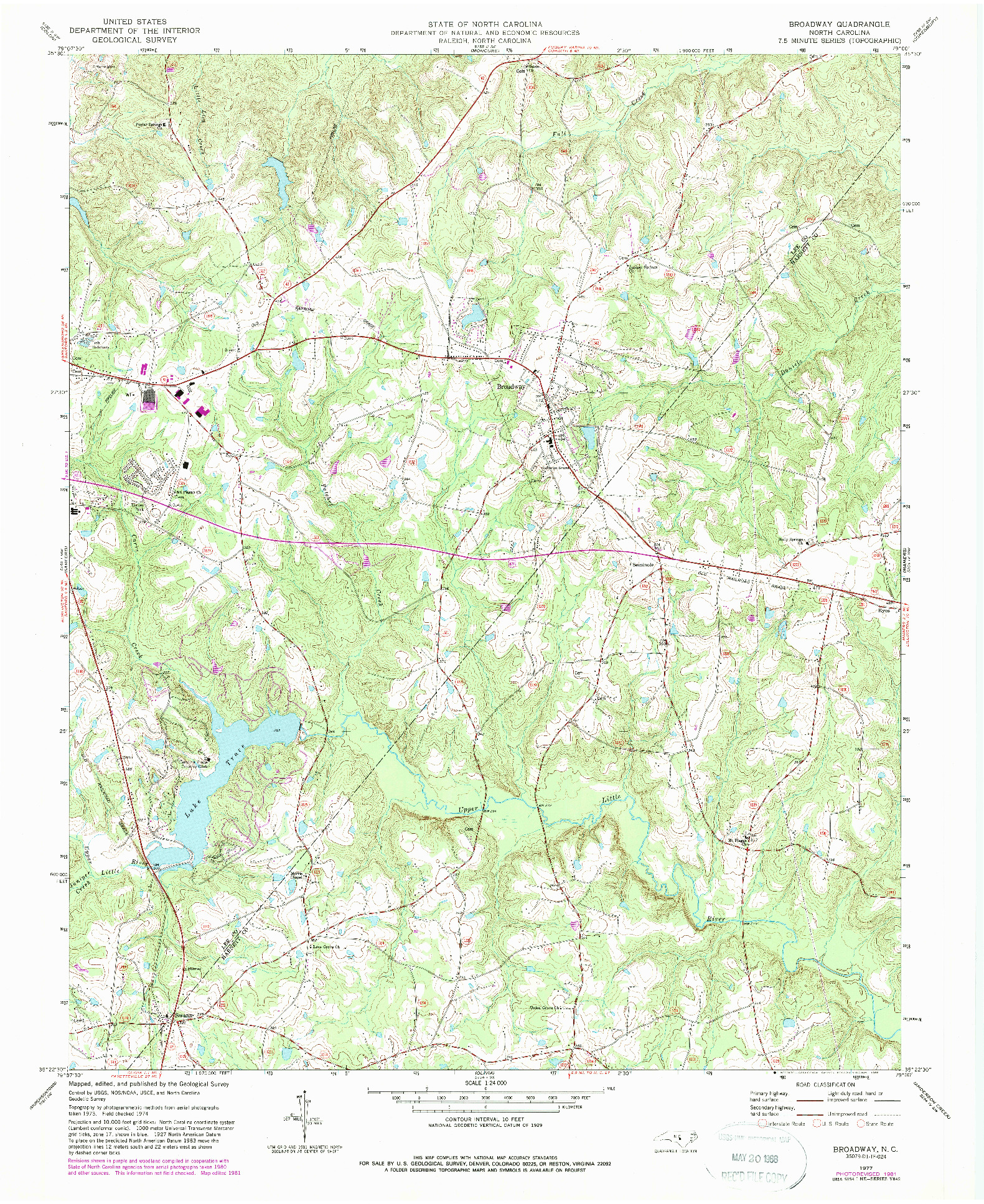 USGS 1:24000-SCALE QUADRANGLE FOR BROADWAY, NC 1977
