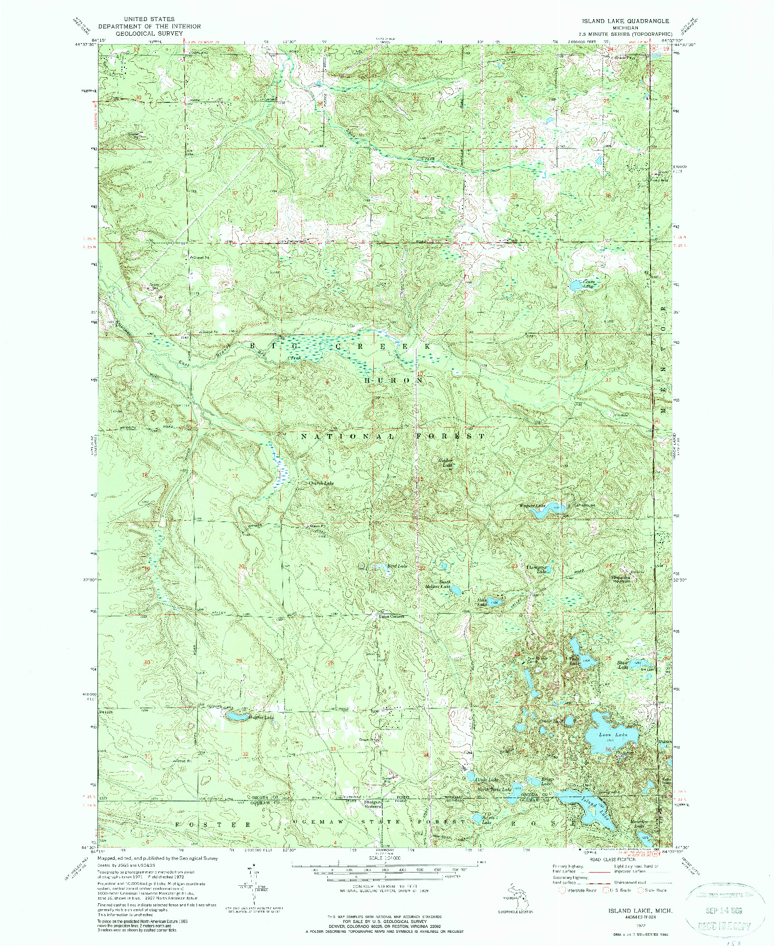 USGS 1:24000-SCALE QUADRANGLE FOR ISLAND LAKE, MI 1972