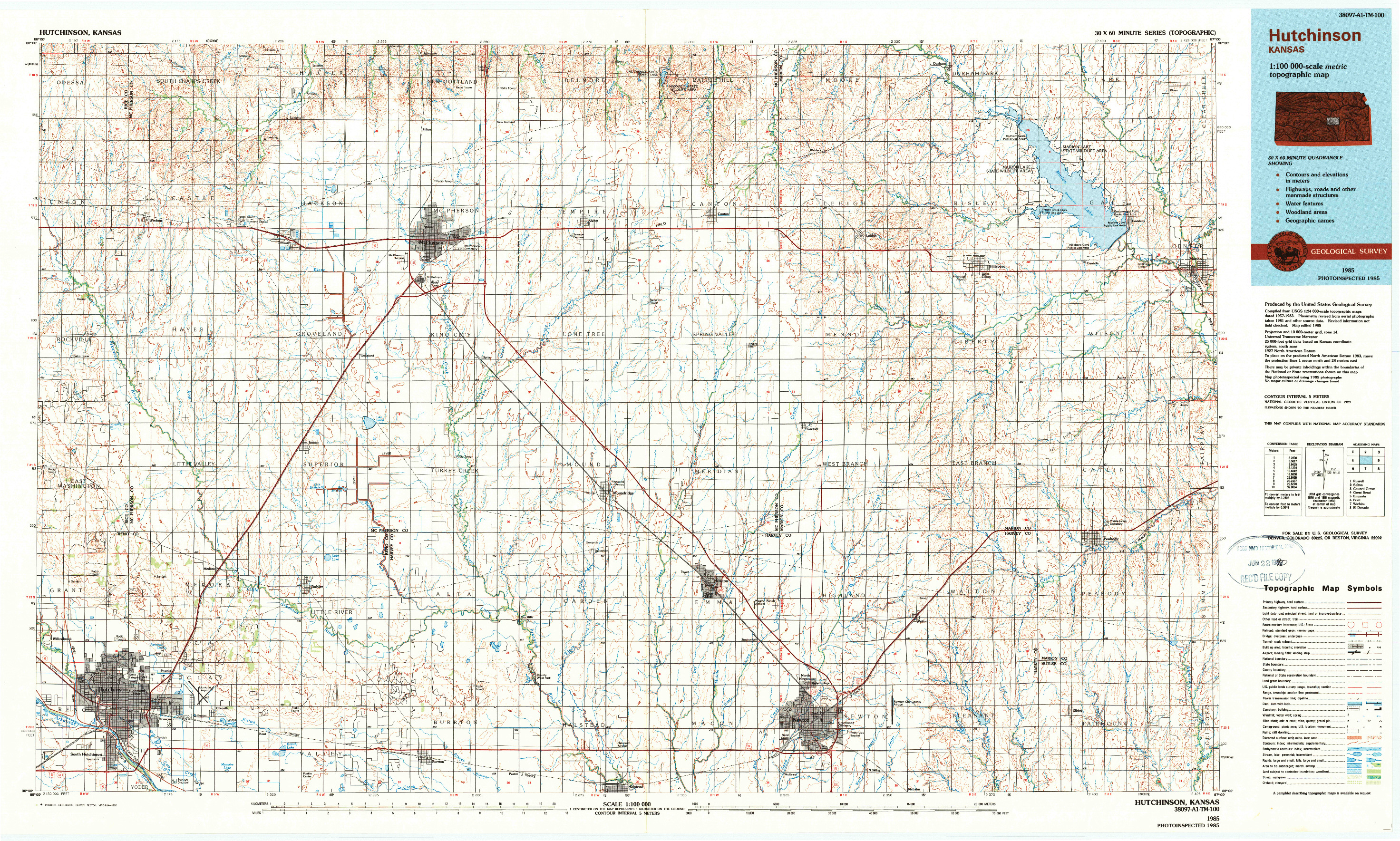 USGS 1:100000-SCALE QUADRANGLE FOR HUTCHINSON, KS 1985
