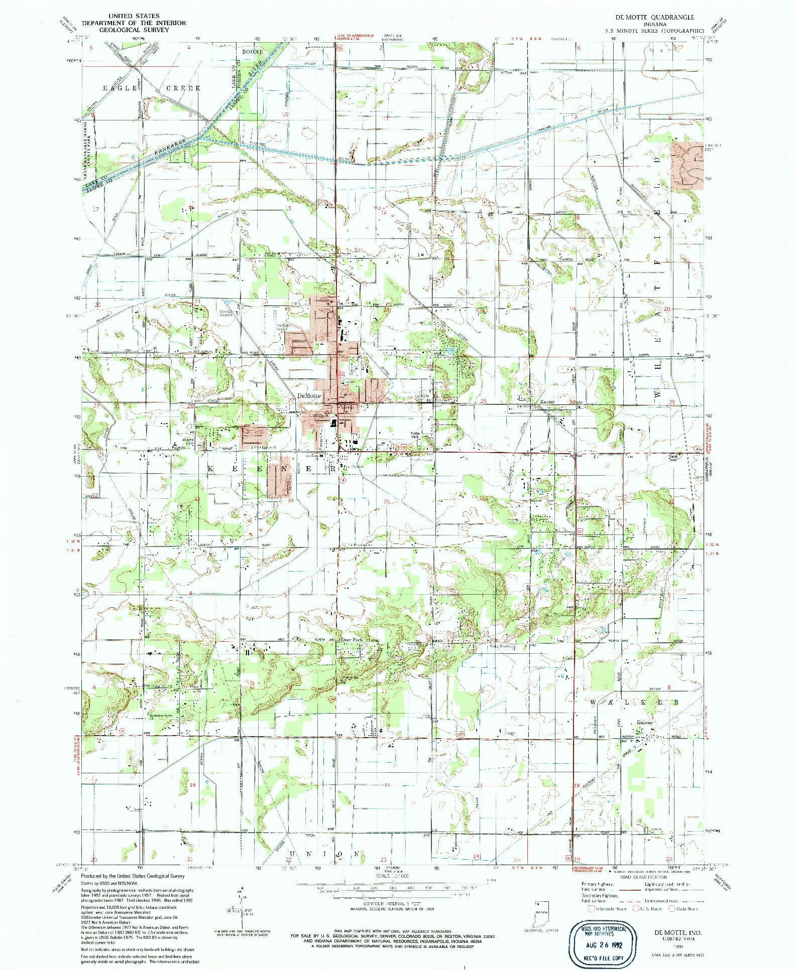 USGS 1:24000-SCALE QUADRANGLE FOR DE MOTTE, IN 1992