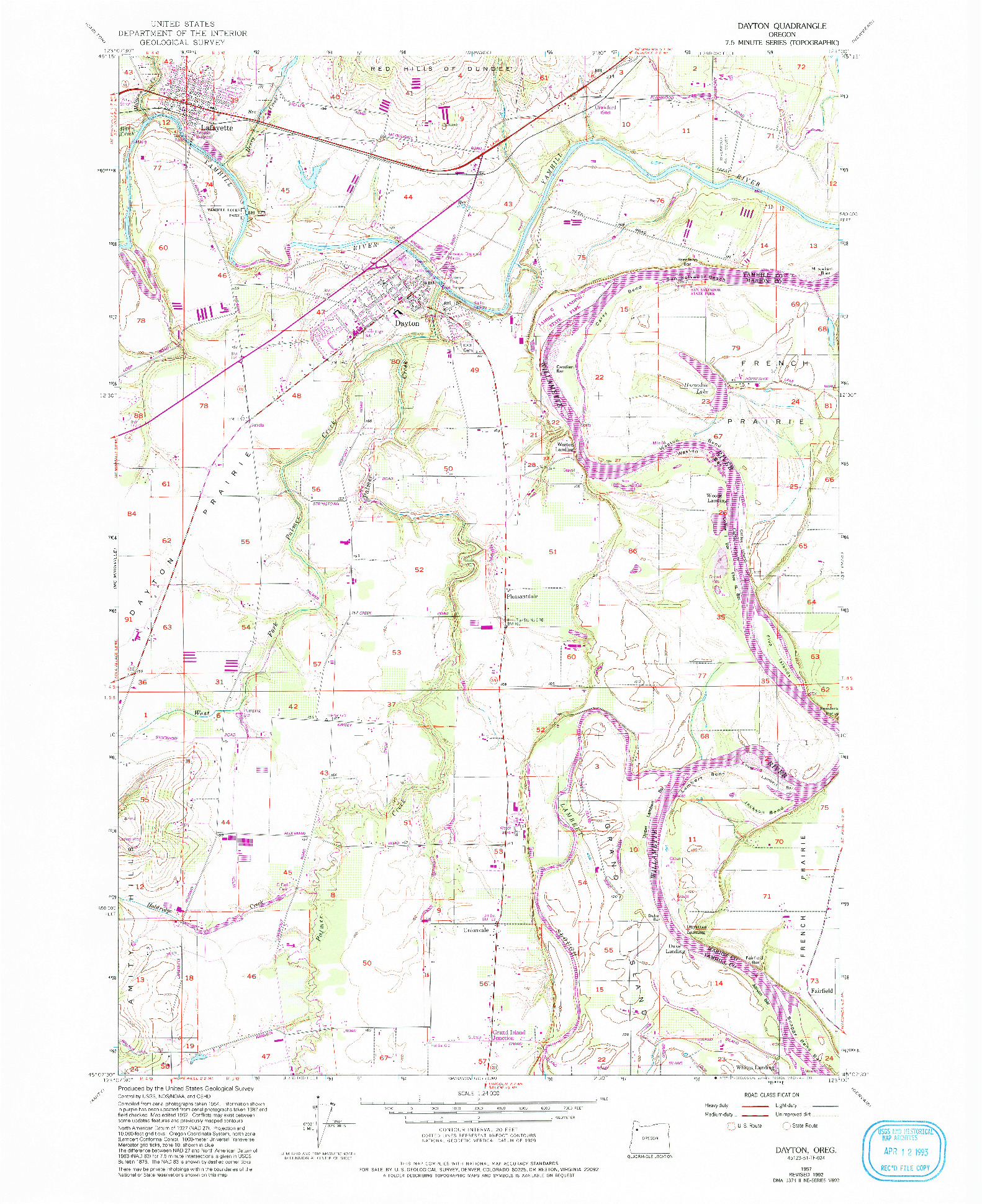 USGS 1:24000-SCALE QUADRANGLE FOR DAYTON, OR 1957