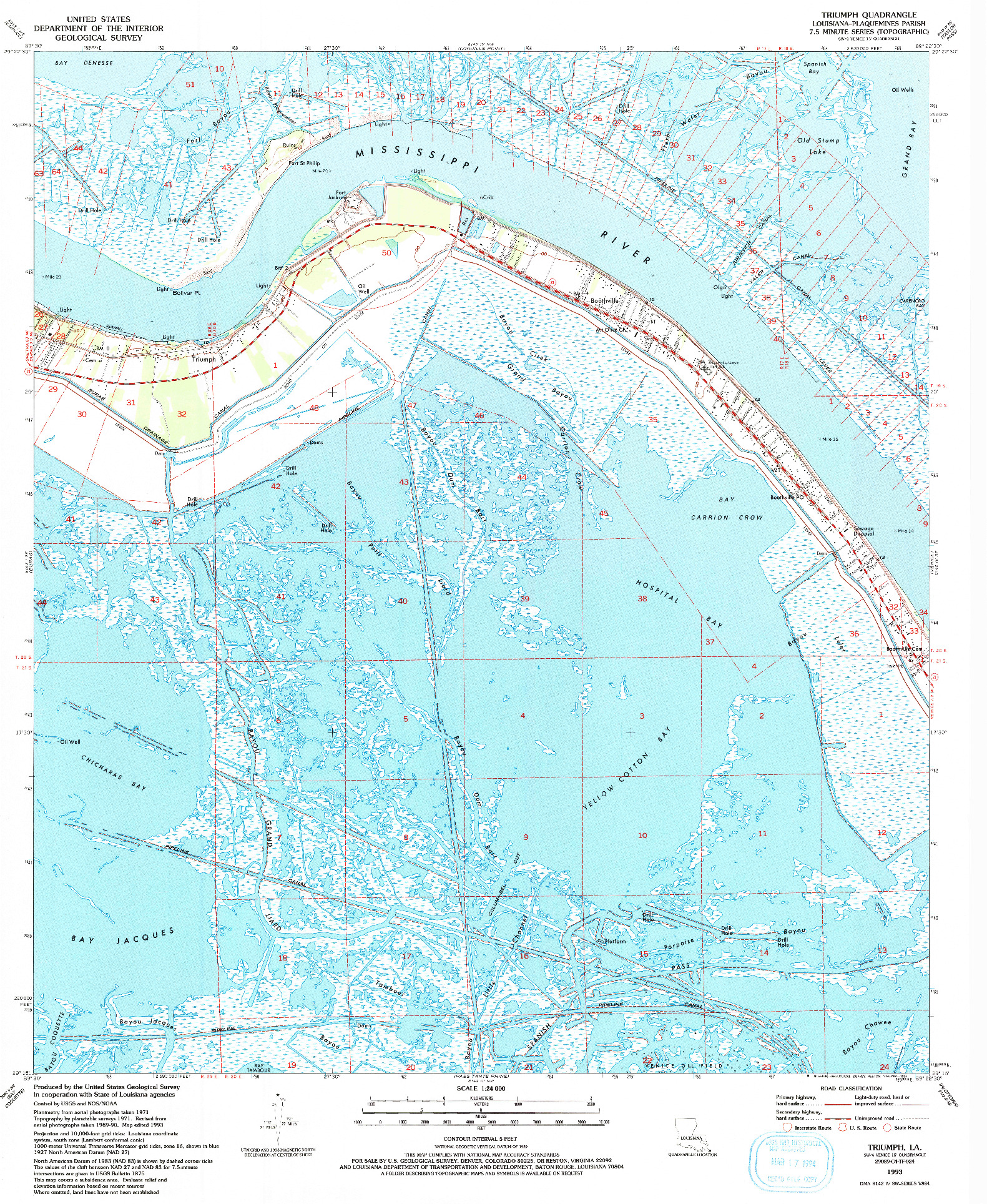USGS 1:24000-SCALE QUADRANGLE FOR TRIUMPH, LA 1993