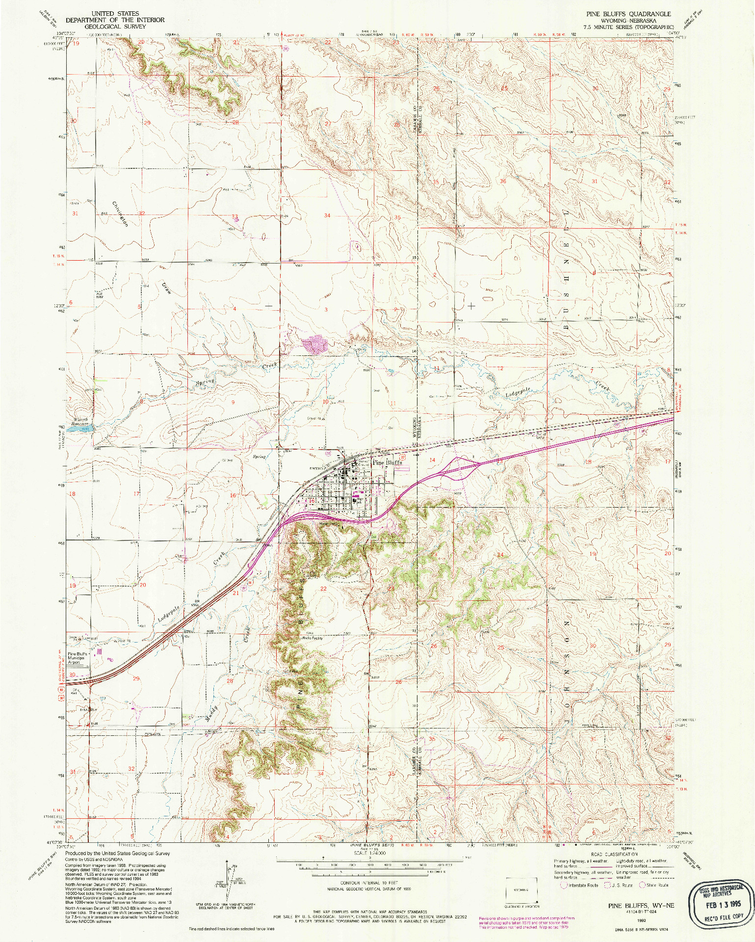 USGS 1:24000-SCALE QUADRANGLE FOR PINE BLUFFS, WY 1992